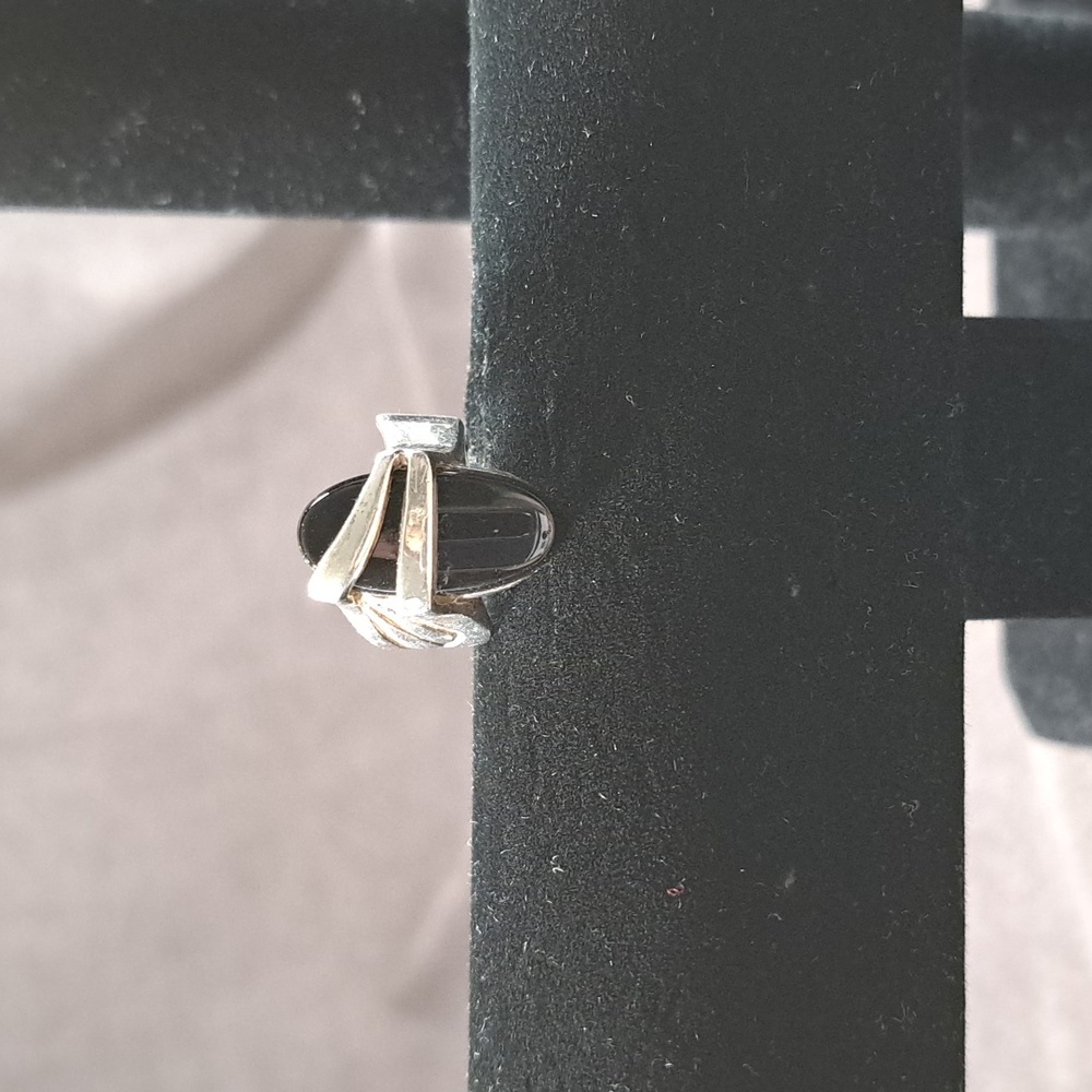 Source Unknown Black Onyx Silver Ring